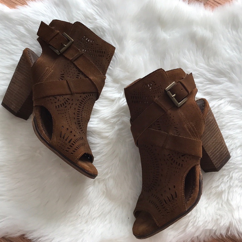 Naughty Monkey cognac suede open toe booties 8.5